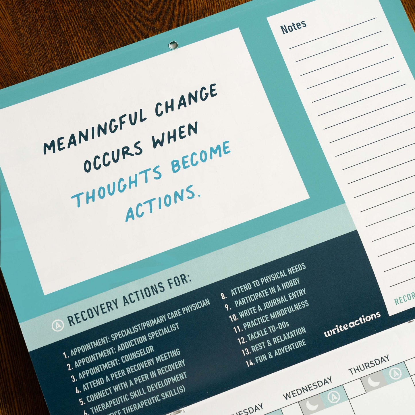 Addiction Recovery Calendar: Inspiring Quotes Edition